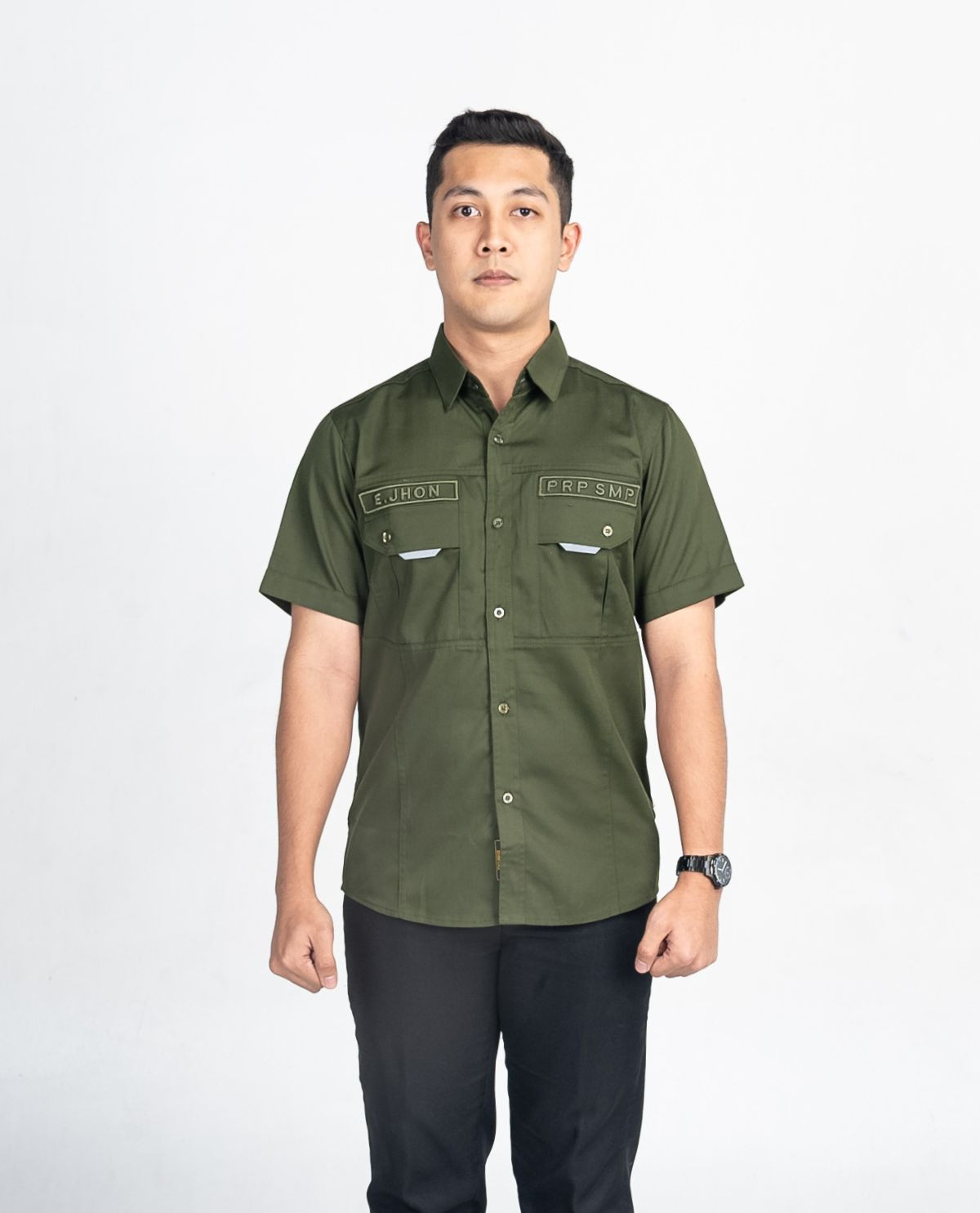 Kemeja Lengan Pendek